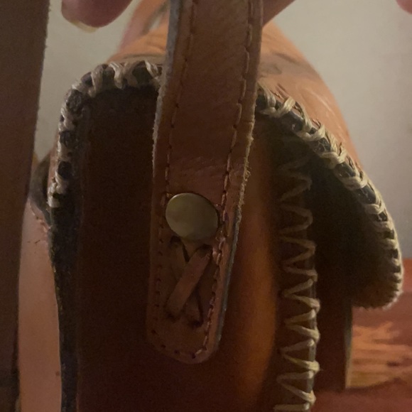 Patricia Nash Crossbody Bag - Picture 3 of 11